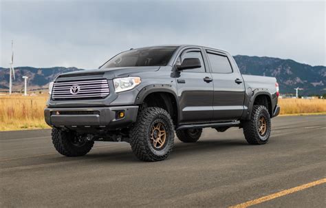 2021 toyota tundra fender flares.